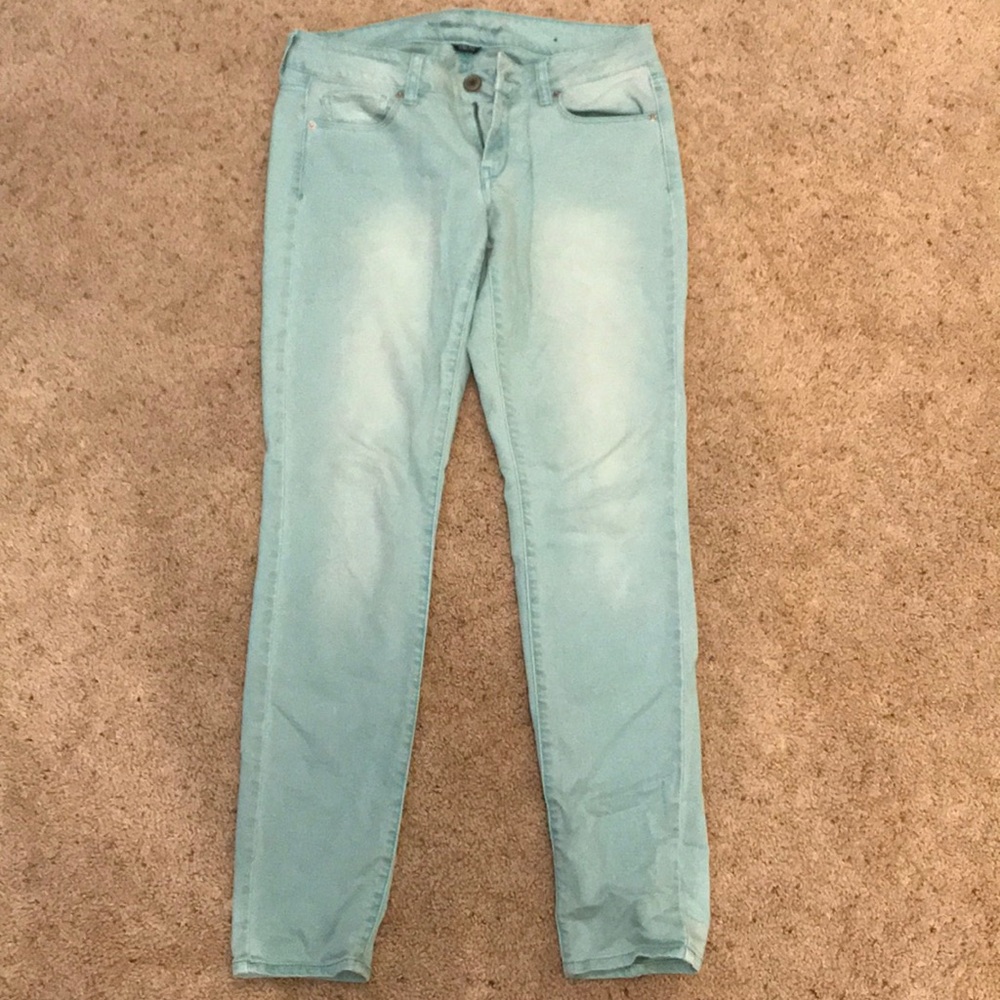 American Eagle Light Blue Jeans size 8